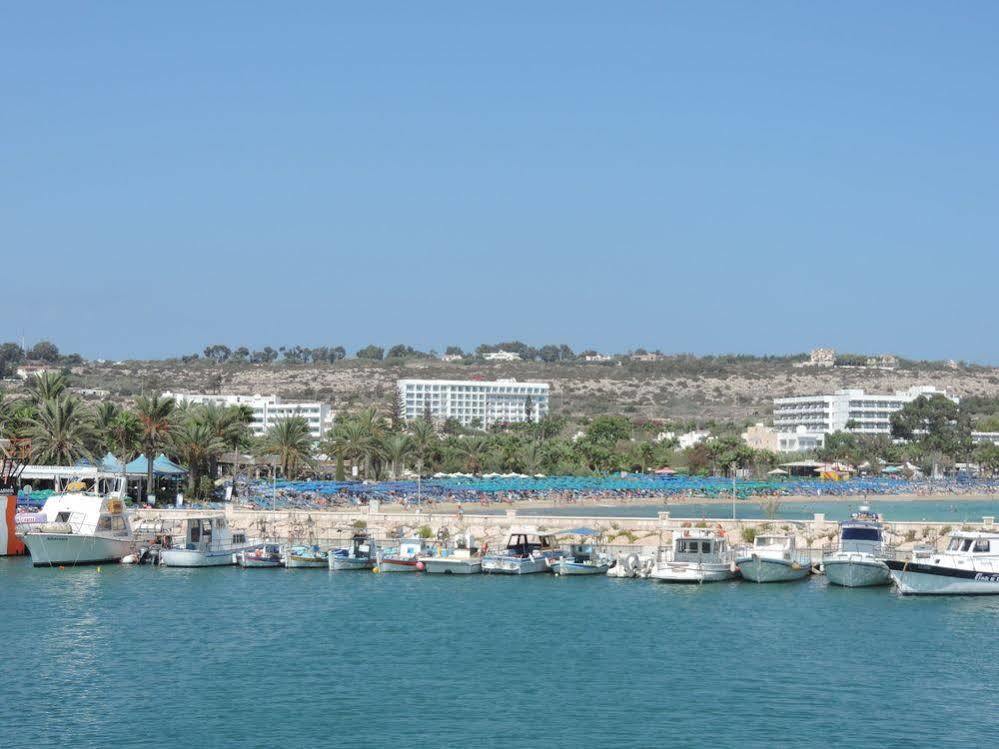 Corfu Hotel Ayia Napa Exterior foto